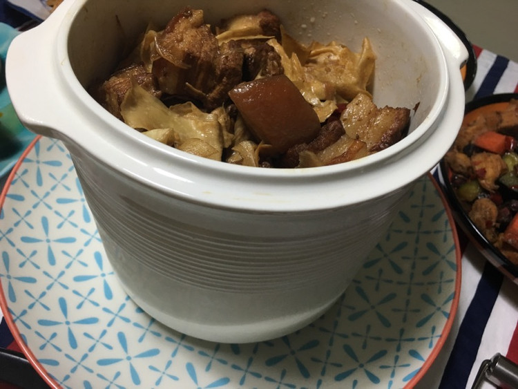 笋衣烧肉的做法