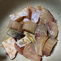 家常草鱼烧豆腐的做法图解2