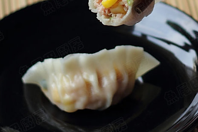 猪肉玉米饺子