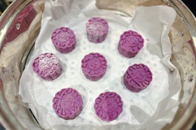 芋泥紫薯饼皮月饼