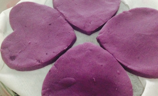椰香爱心紫薯饼