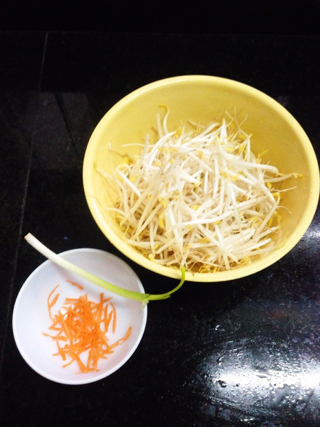 【清汤绿豆芽】的做法图解1