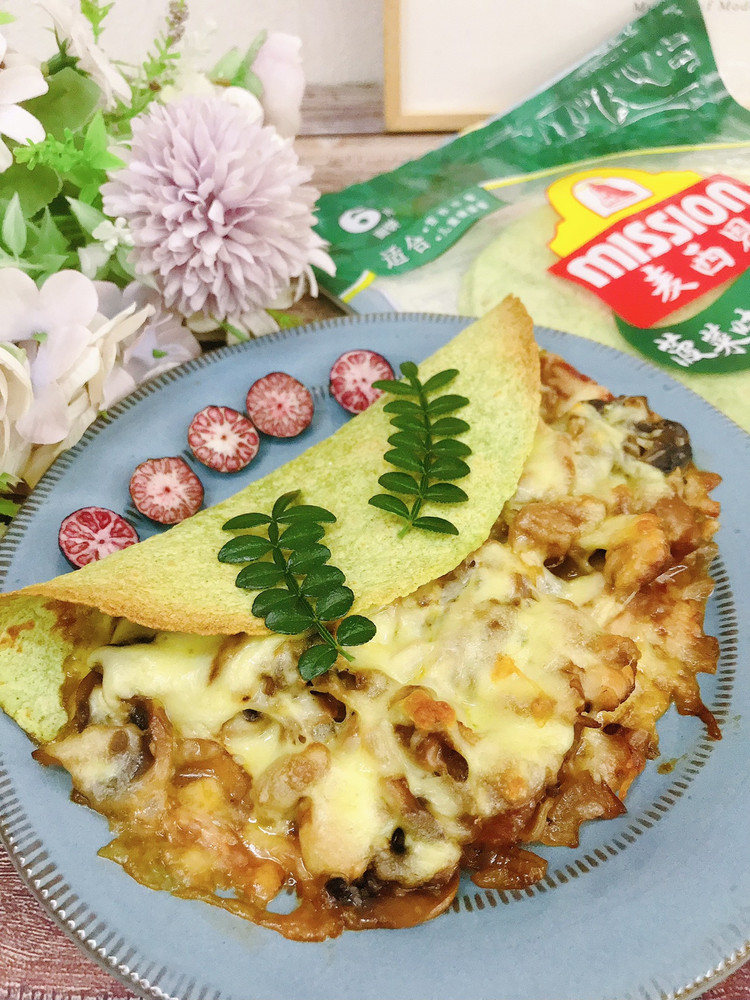 照烧鸡腿芝士卷饼的做法
