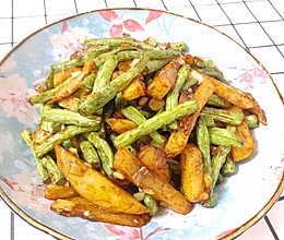 土豆烧豆角的做法