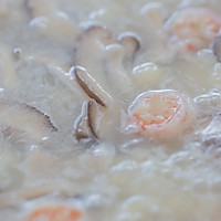菌菇鲜虾疙瘩汤的做法图解12