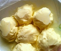 芒果酸奶冰激淋的做法