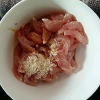 卷心菜肉丝炒面#福临门暖冬宴幸福面#的做法图解4