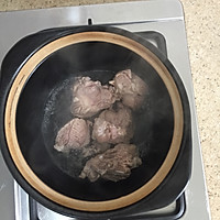 党参羊肉粉丝汤的做法图解3