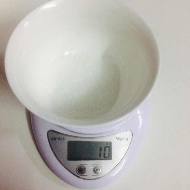 戚风蛋糕的做法图解4