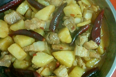 猪肉顿土豆