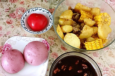 土豆玉米炖牛肉