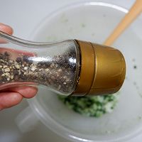 菠菜坚果饭塔的做法图解6