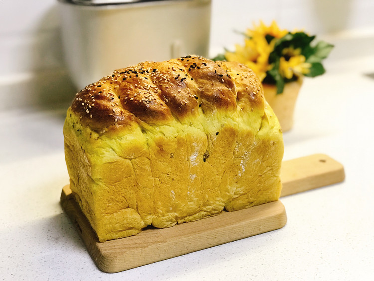 南瓜吐司面包|香甜拉丝奶香十足的健康面包的做法