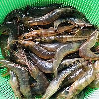 芥末芒果虾球的做法图解1