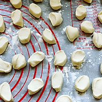 芹菜猪肉馅水饺的做法图解5