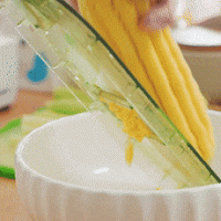 玉米粑粑【宝宝辅食】的做法图解1