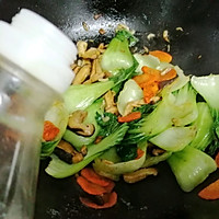 #东古家味美食#香菇炒油菜的做法图解7