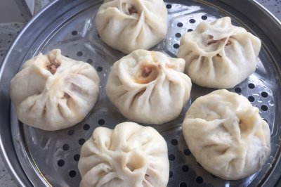 爆汁早餐包（肉质鲜嫩没腥味还不腻）