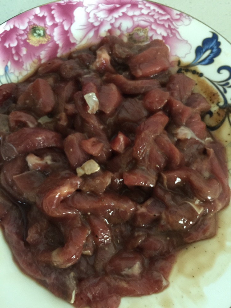 爆炒牛肉丝的做法图解3