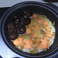 香焖铁锅腊味饭的做法图解4