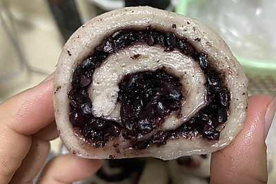 奶香紫米馒头卷