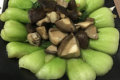 香菇扒油菜