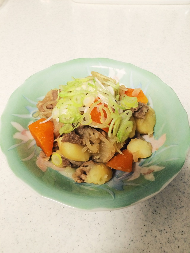 日式土豆烧肉（肉じゃが）的做法