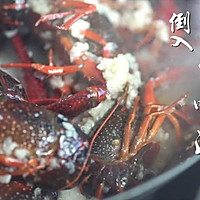 “虾”季来袭，爽吃不过瘾的蒜蓉小龙虾的做法图解12