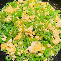 快手菜❤️尖椒炒鸡蛋的做法图解9