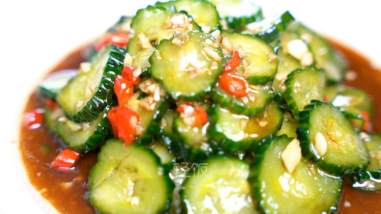 腌黄瓜丨新鲜爽口配着稀饭吃太美味了!的做法