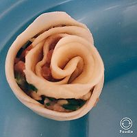 玫瑰饺子，儿童辅食大人早餐的做法图解3