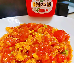 #暖冬酱在手，嗨吃部队锅#韩式辣酱西红柿炒鸡蛋的做法
