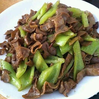 牛肠抄尖椒