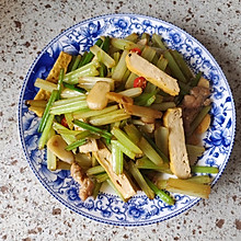 香芹炒豆干