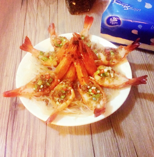 金蒜花开富贵虾#维达与你传承年味#的做法图解9