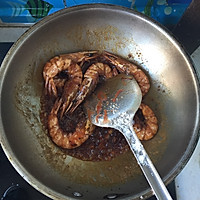 油焖大虾（甜口味的）的做法图解3