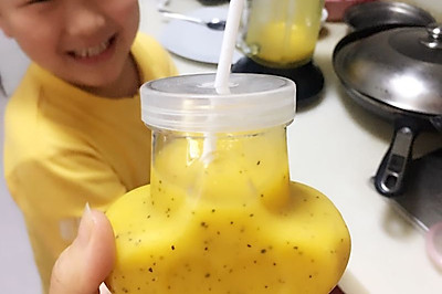 消暑利器热情果芒果蜜桃沙冰