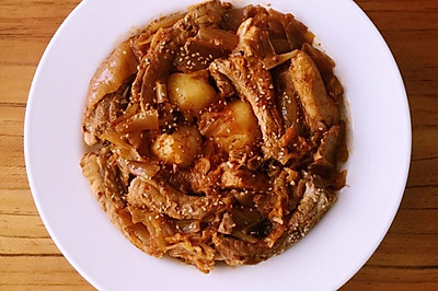 辣白菜排骨土豆炖 (韩国人家常菜)