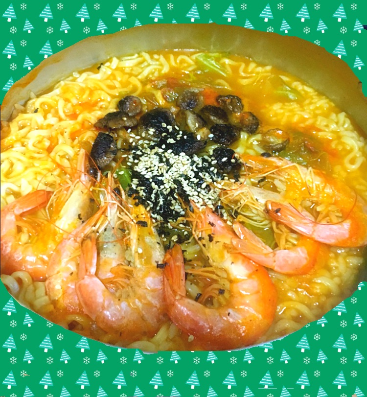 剩饭大利用～～鲜虾泡面炖饭的做法