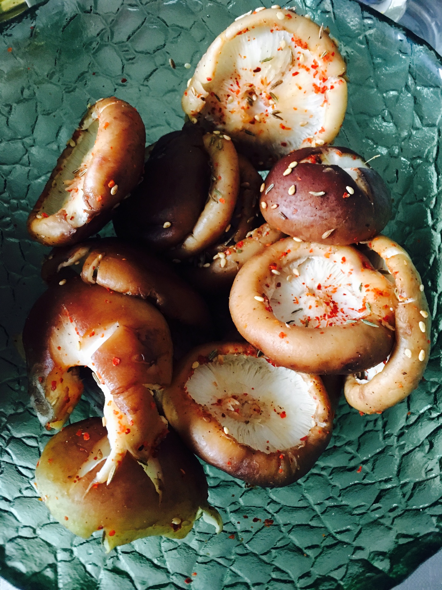 孜然烤香菇,孜然烤香菇的家常做法 - 美食杰孜然烤香菇做法大全