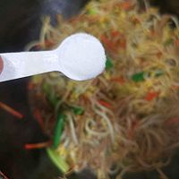 简单下饭～炒豆芽的做法图解8
