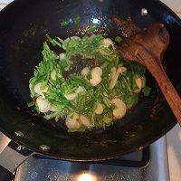 青椒炒菌的做法图解5