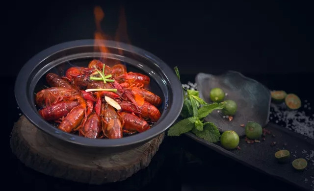 网红快手菜【龙虾粉丝煲】步骤详解
