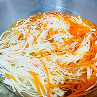 凉拌金针菇的做法图解7