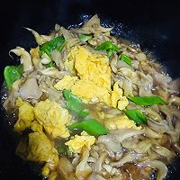 #天猫美味妙妙屋#营养又美味平菇青椒炒鸡蛋的做法图解9