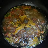 #名厨汁味正当夏#番茄牛肉丸青菜面的做法图解5
