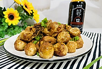 不需要炒糖色红烧鸡块焖鹌鹑蛋的做法