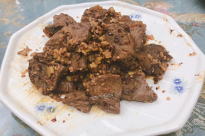 秘制炒牛肉（卤牛肉+炒牛肉）
