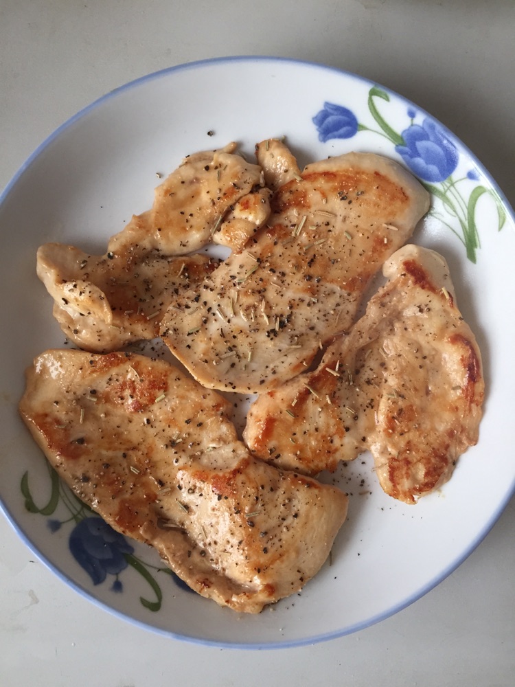 低卡煎鸡胸肉