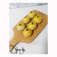 蛋黄酥的做法图解11